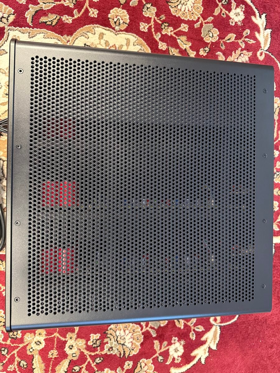Aperion Energy Pro E3H top vent panel